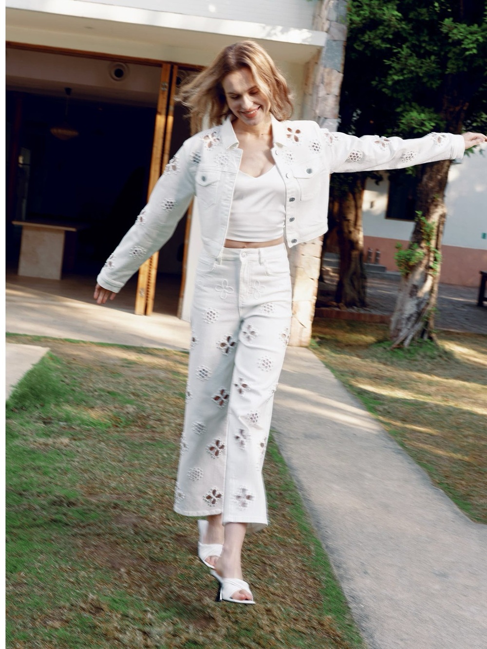 Noli shop Kaia pearl White Eyelet Wide Leg Jeans embellishment cutout retrofete